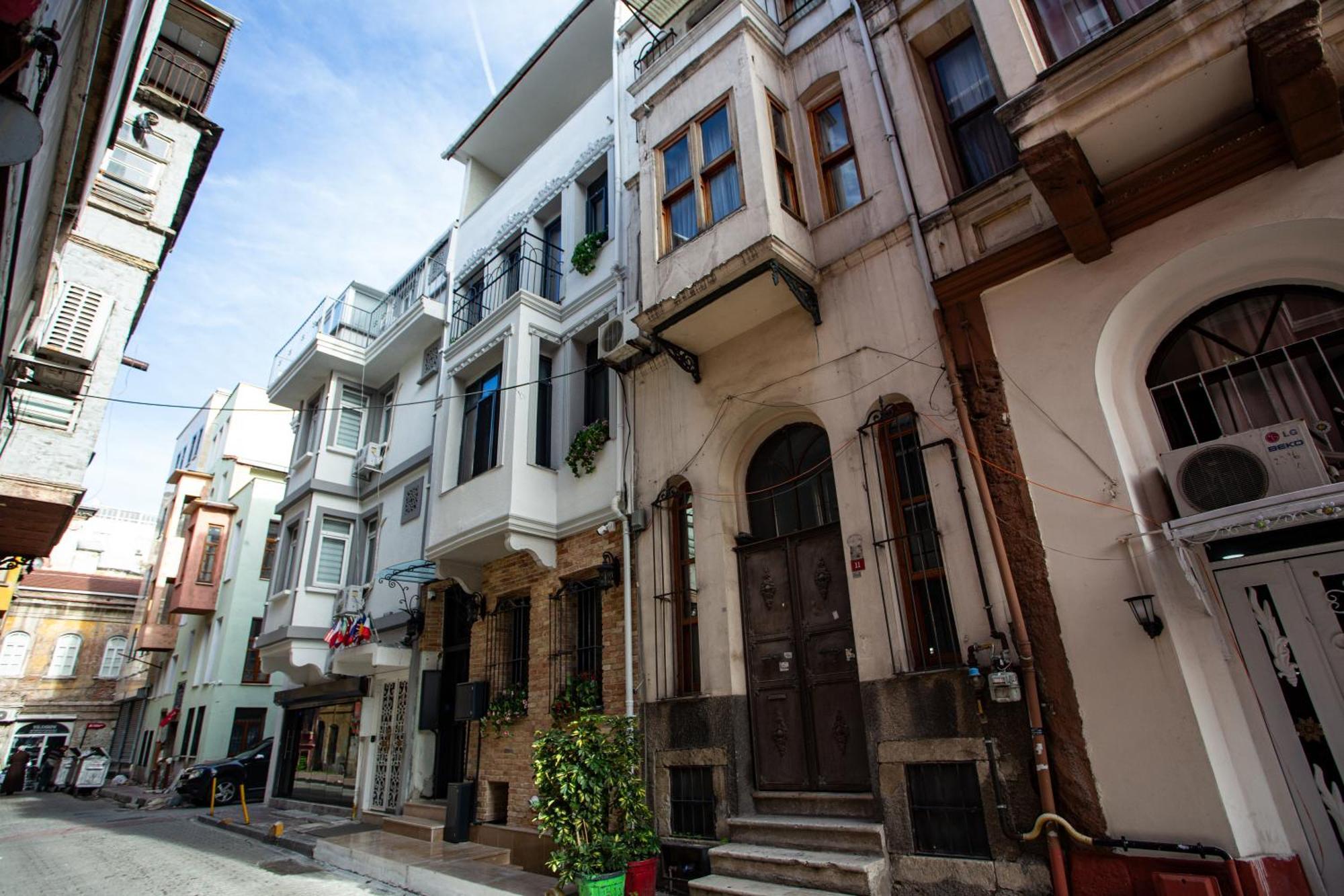 Sayina Hotel Istanbul Exterior photo